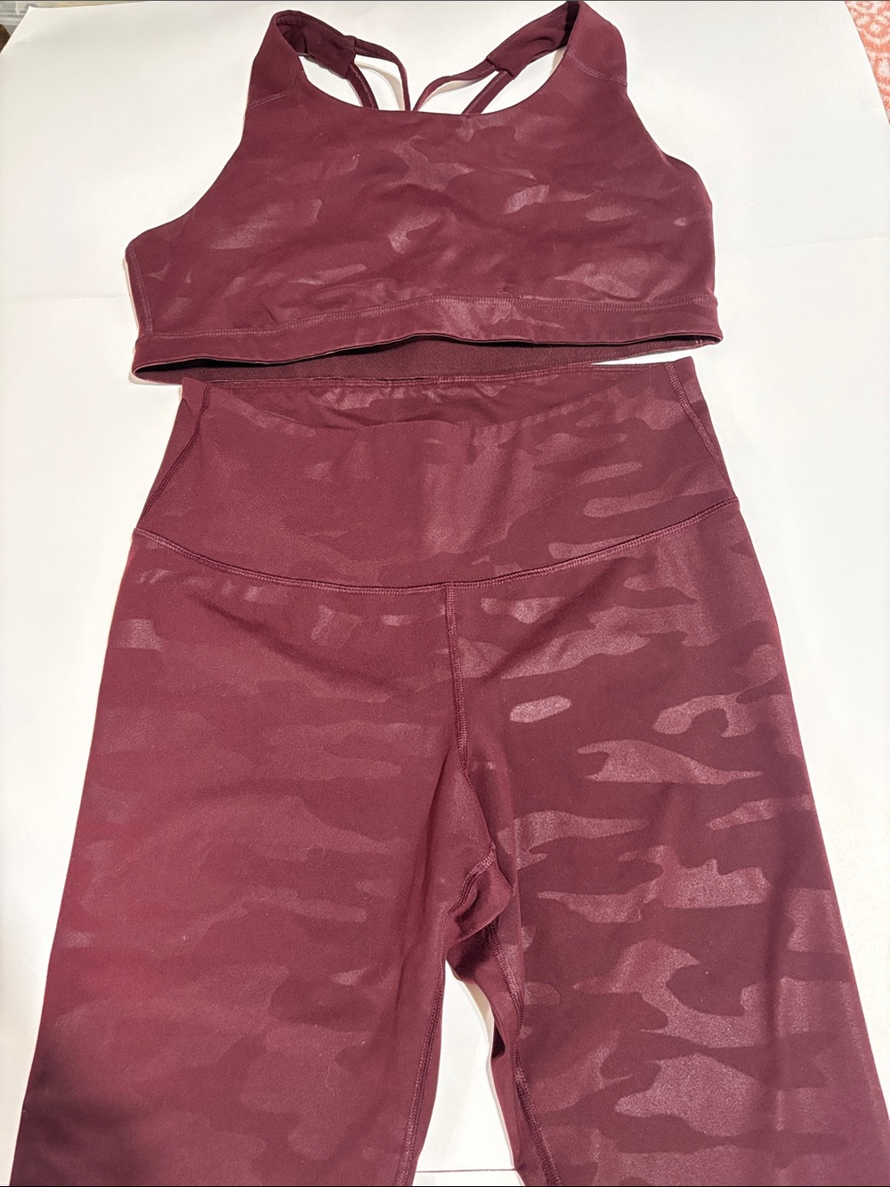 Old Navy Women’s Burgundy Camo Athletic Set - Sports Bra & High Waisted Leggings